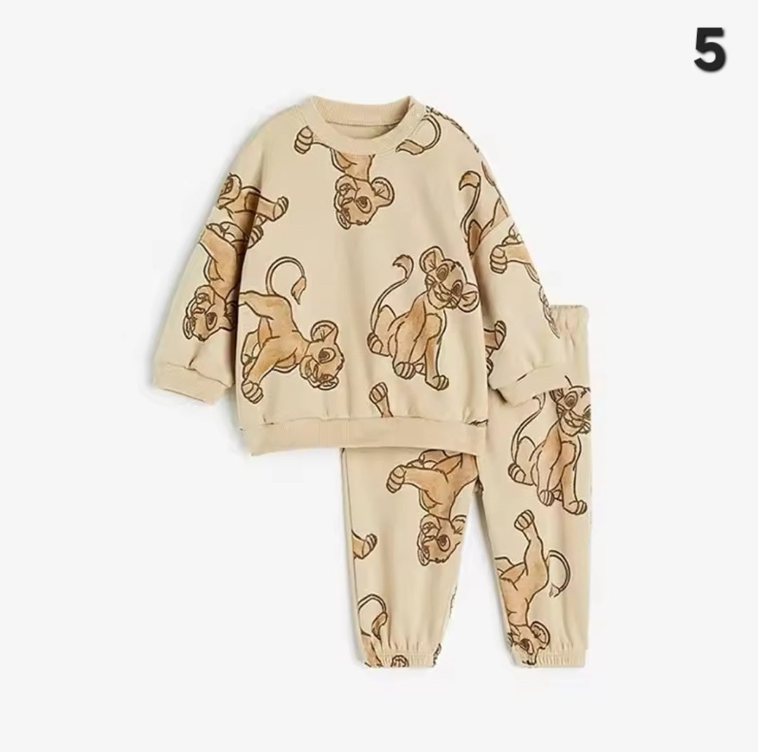 Disney Suits Sets for Girls and Boys (0–6 Years) – Comfortable, Stylish & Full of Character ⭐️⭐️⭐️⭐️⭐️ sold 976