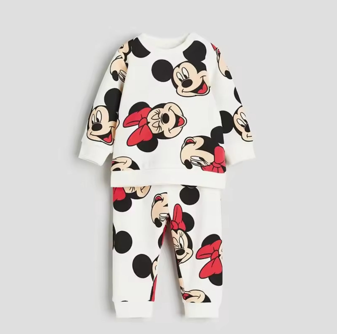 Disney Suits Sets for Girls and Boys (0–6 Years) – Comfortable, Stylish & Full of Character ⭐️⭐️⭐️⭐️⭐️ sold 976