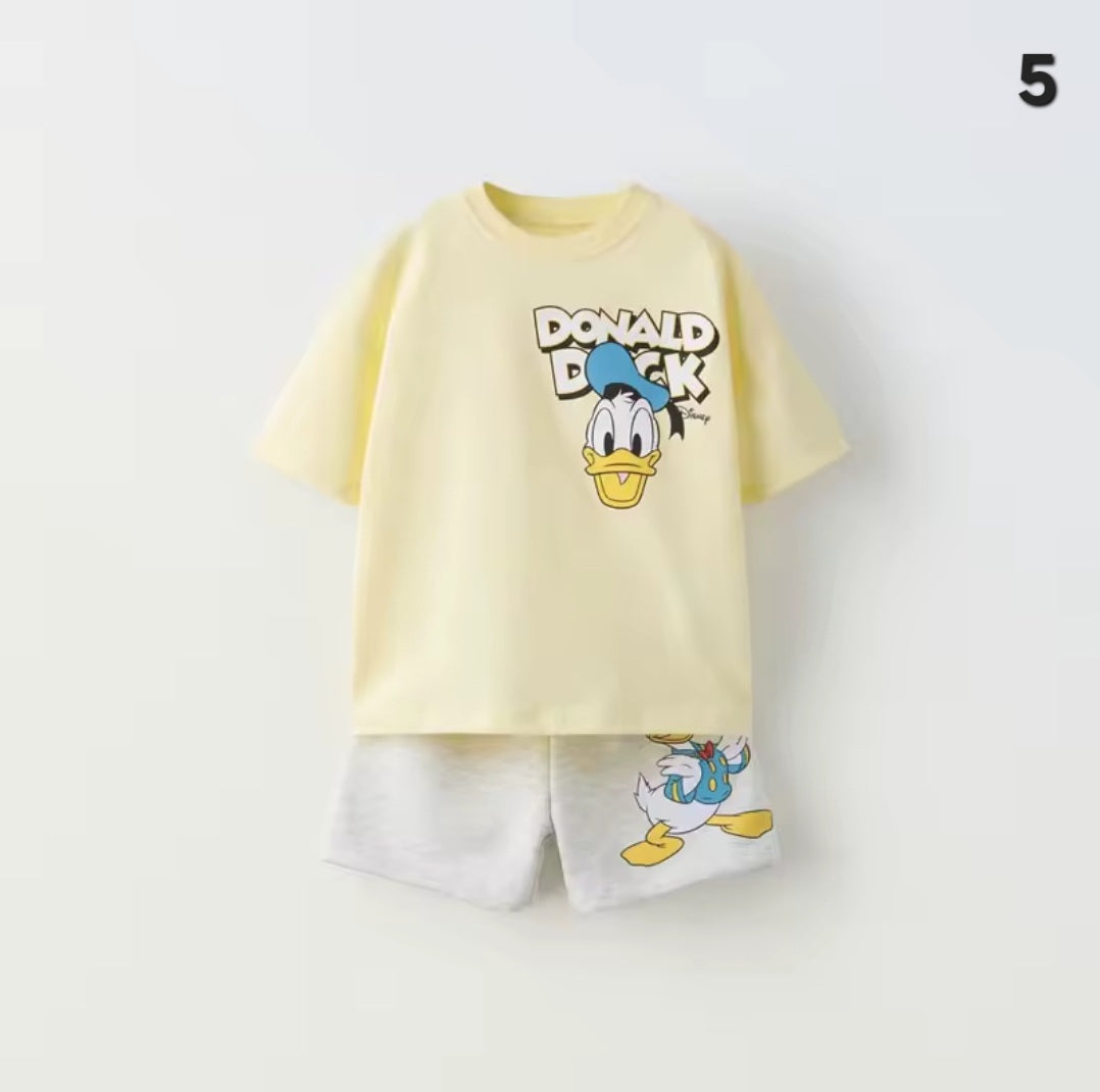 Disney Shirt and Pants Set for Kids – Boys & Girls Outfit ⭐️⭐️⭐️⭐️⭐️ sold 2549