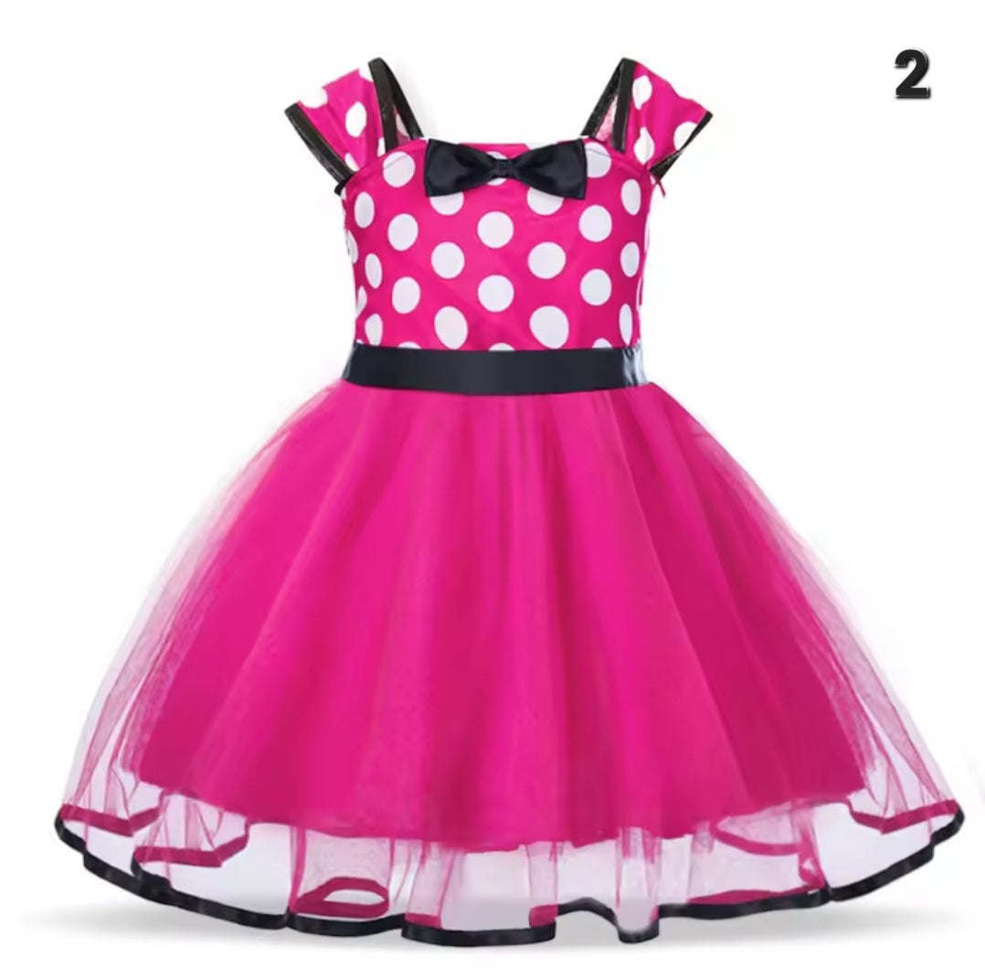 Minnie Mouse Costume – Classic Red Dot Dress with Ears & Bow for Kids ⭐️⭐️⭐️⭐️⭐️ sold 329